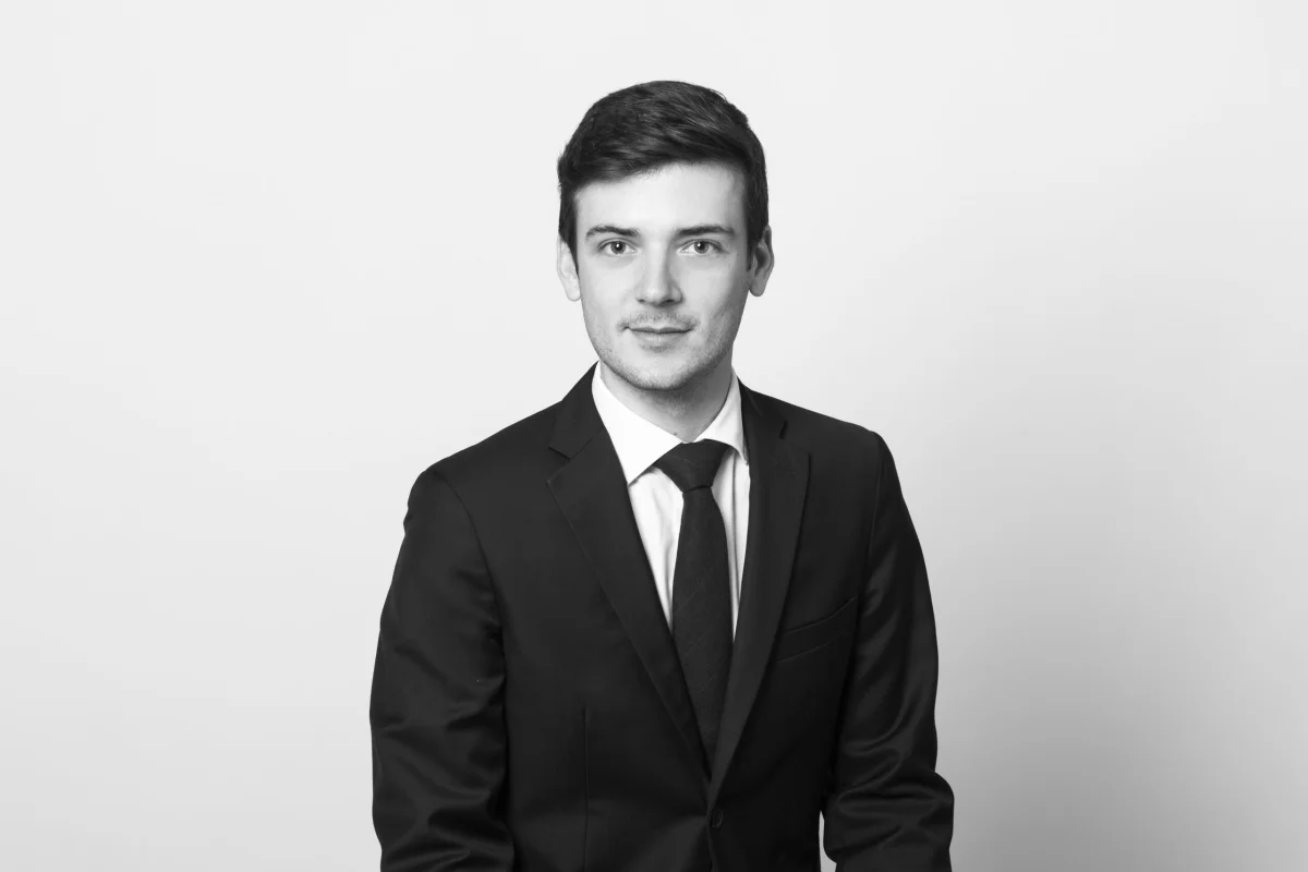 Adrien VERRECCHIA, notaire chez Thibierge Notaires